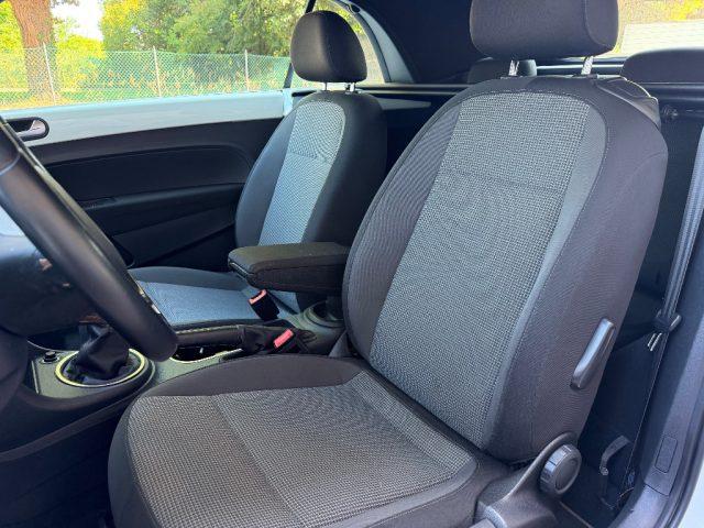 VOLKSWAGEN Maggiolino CABIO 2.0 TDI 110CV