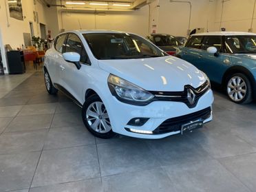 Renault Clio 1.2 75CV 5 porte Zen