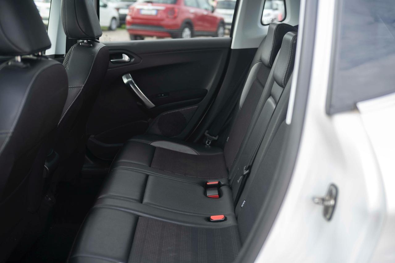 Peugeot 2008 1.6 120 gancio