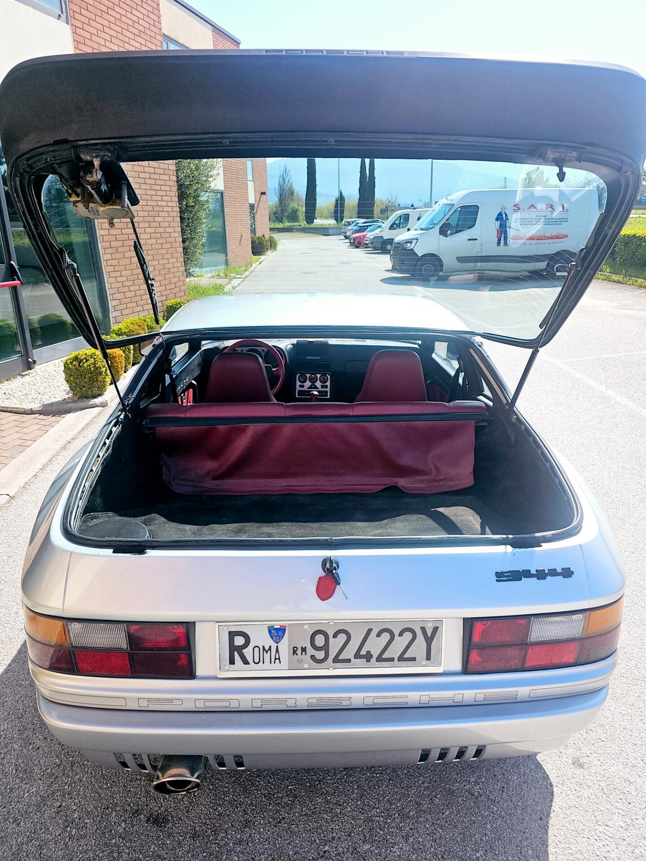 Porsche 944 Porsche 944 coupe 2.5