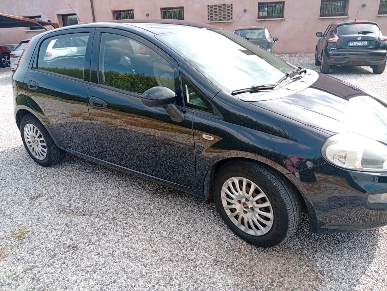 Fiat Punto 1.3 MJT II S&S 95 CV 5 porte Street