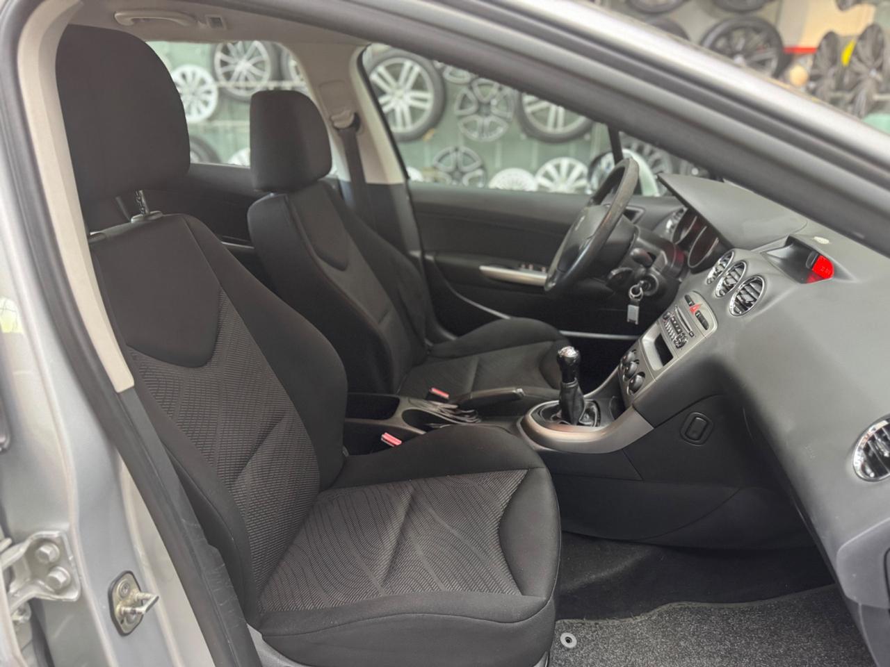 Peugeot 308 1.6 HDi 93CV SW ADATTA NEOPATENTATI