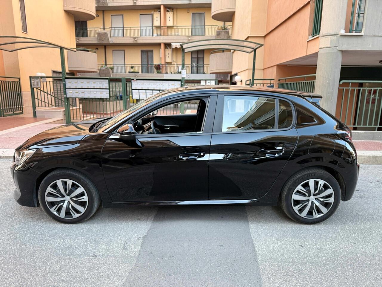 Peugeot 208 BlueHDi 100 Stop&Start 5 porte