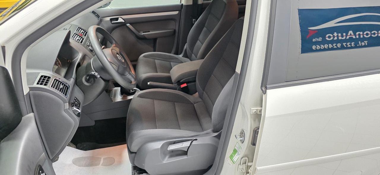 Volkswagen Touran 1.4 METANO 2016