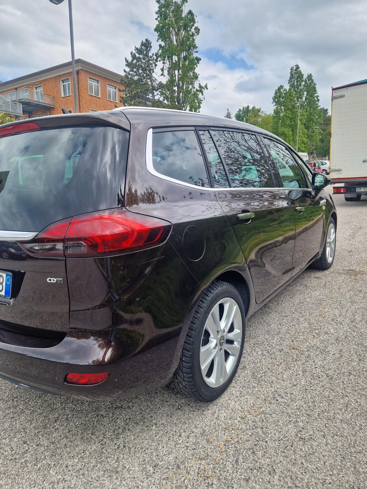 Opel Zafira 2.0 Diesel 131cv - 7 POSTI