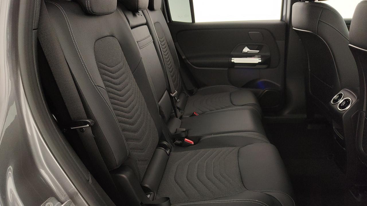 Mercedes-Benz EQB 300 4MATIC