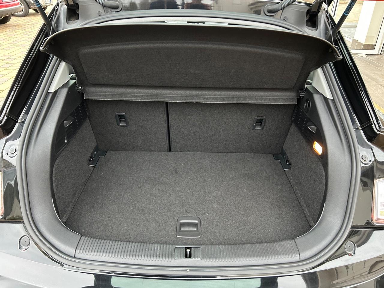 Audi A1 1.2 TFSI S line edition