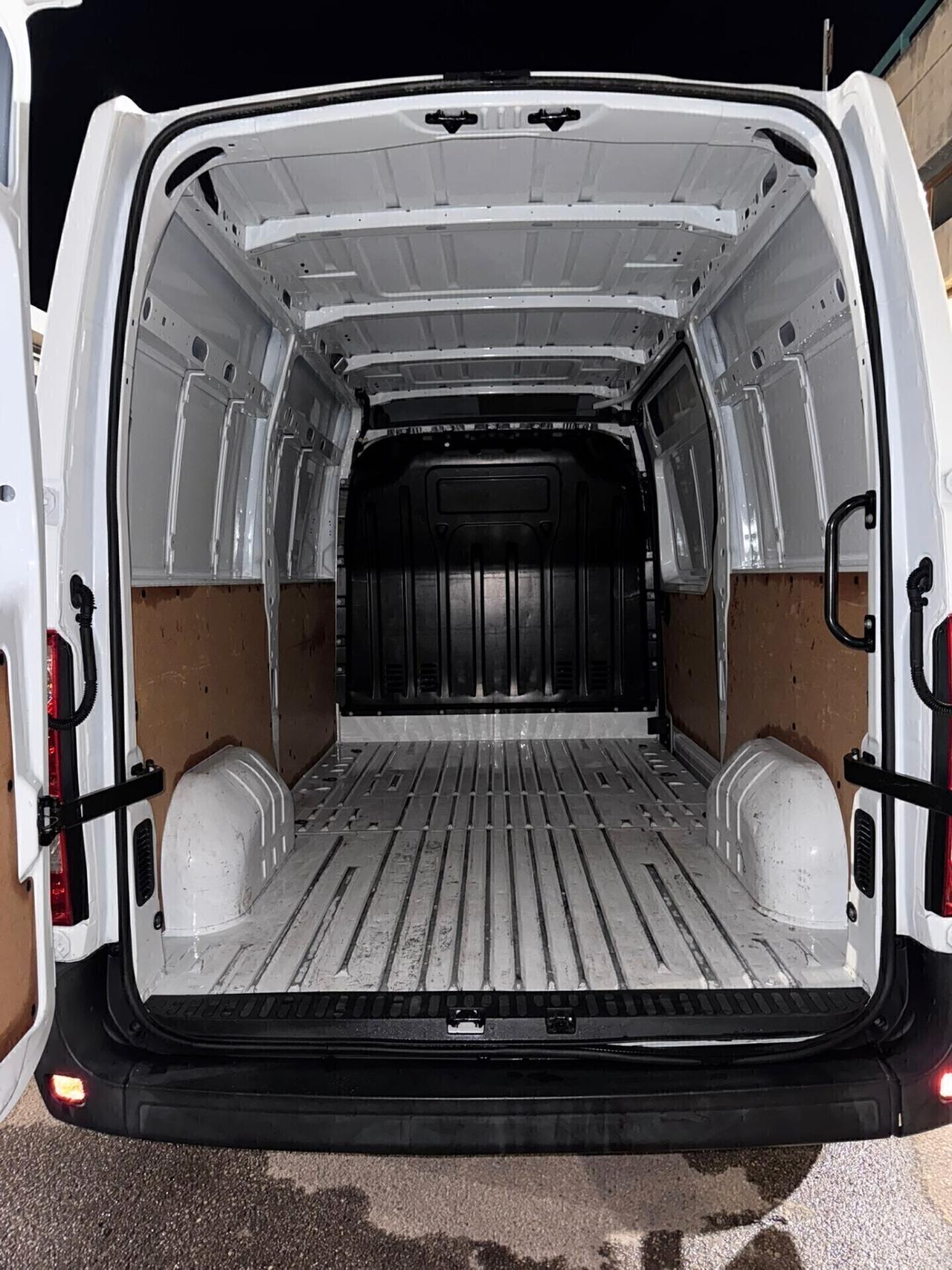 Renault MASTER III Furgone/100kw/136cv T33 2.3 dCi ..