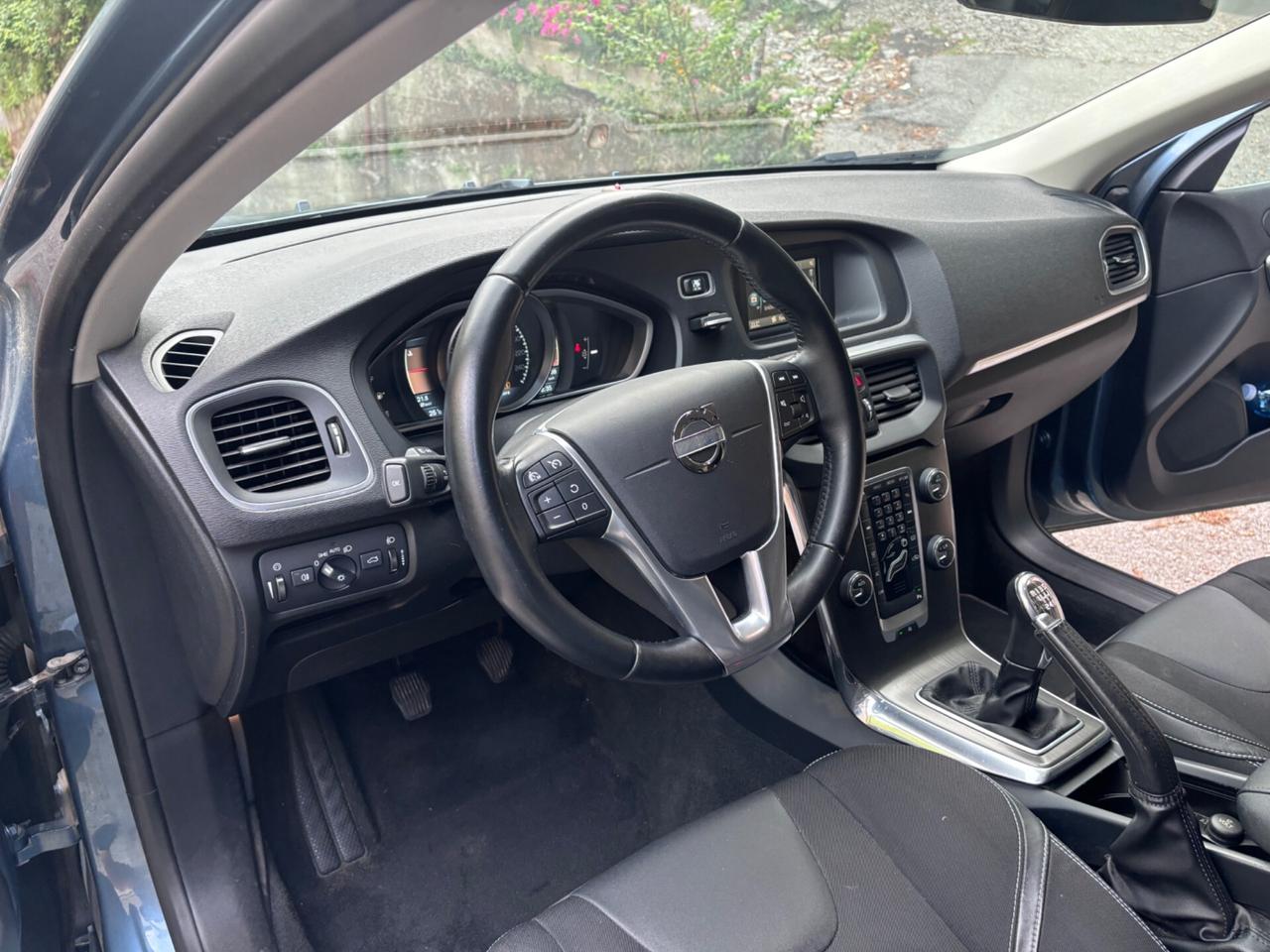 Volvo V40 D3 Momentum V40 2.0