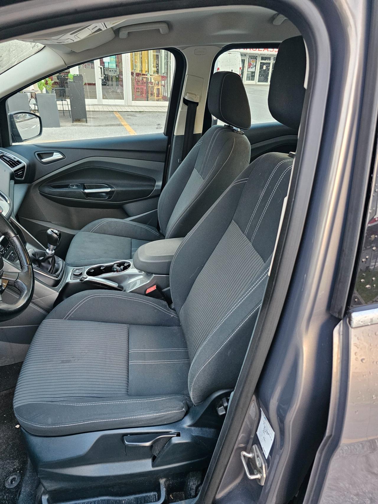 Ford C-Max 1.6 TDCi 115CV Titanium