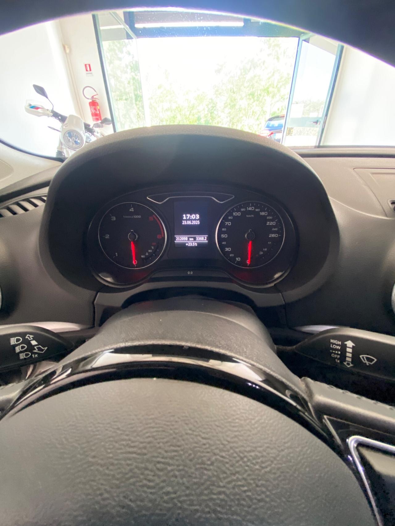 Audi A3 SPB 1.6 TDI clean diesel Business
