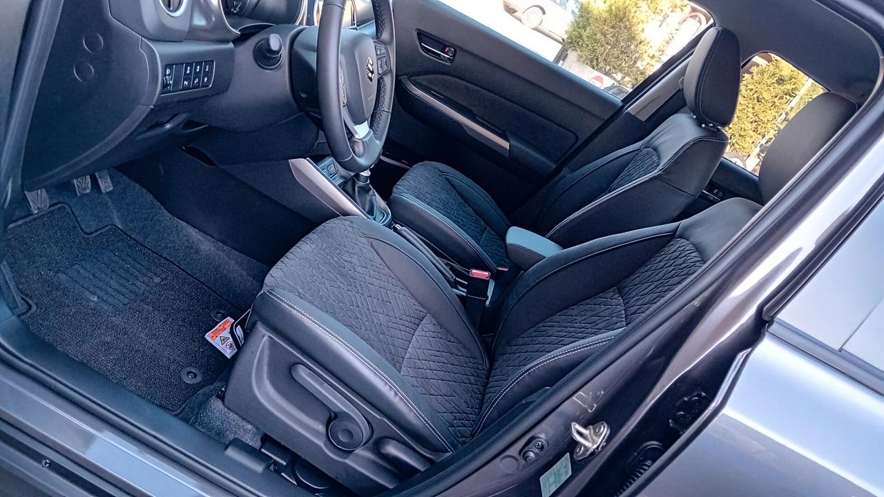 Suzuki Vitara 1.4 Hybrid 4WD AllGrip Top ** SENZA VINCOLO DI FINANZIAMENTO**