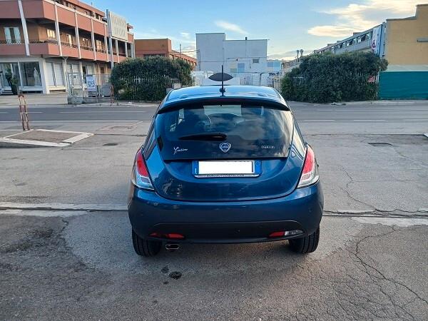 LANCIA YPSILON 1.0 FireFly 70 CV S&S GOLD HYBRID