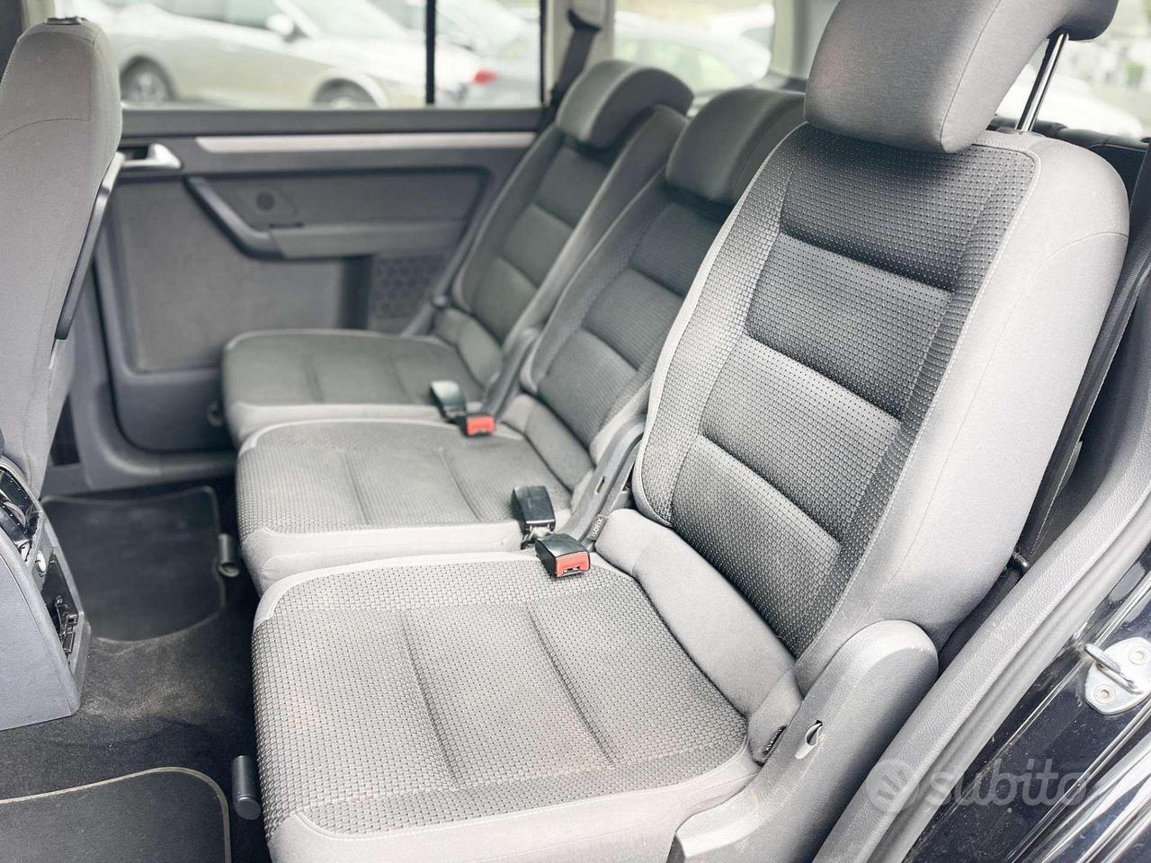 Volkswagen Touran 1.6 Diesel 105CV E5 Neo - 2013