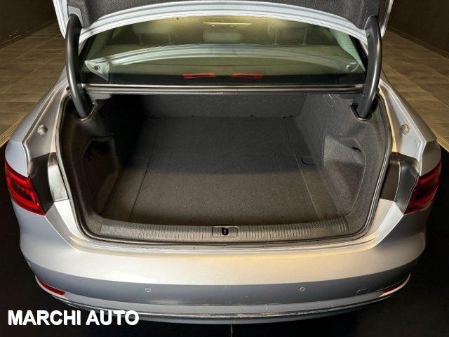 AUDI A4 2.0 TDI 150 CV Business Sport