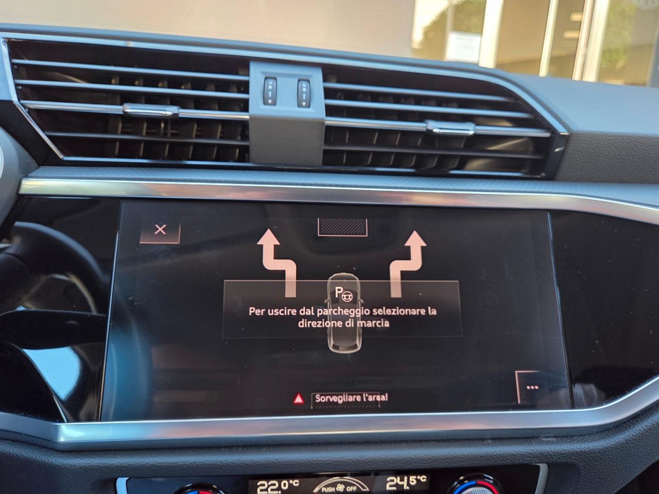 Audi Q3 35 TDI S tronic 150 cv Business