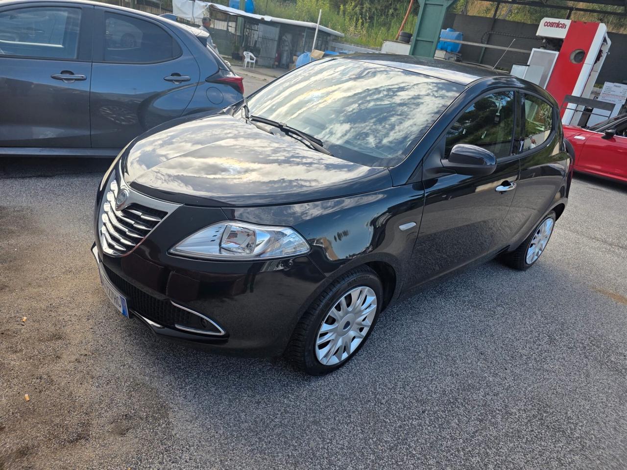 Lancia Ypsilon 1.3 MJT 16V 95 CV 5 porte S&S Platinum