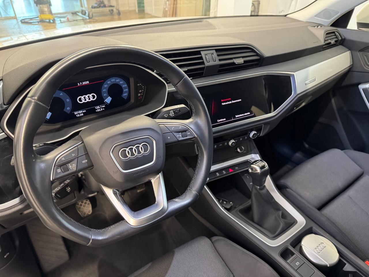 Audi Q3 35 TDI Business Advanced