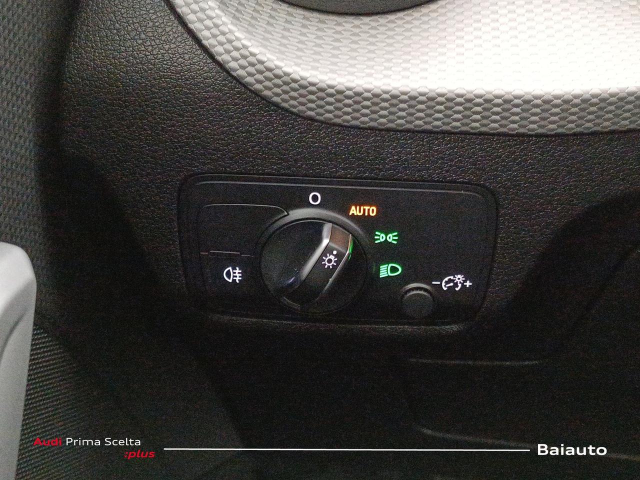 Audi Q2 30 1.0 tfsi admired advanced