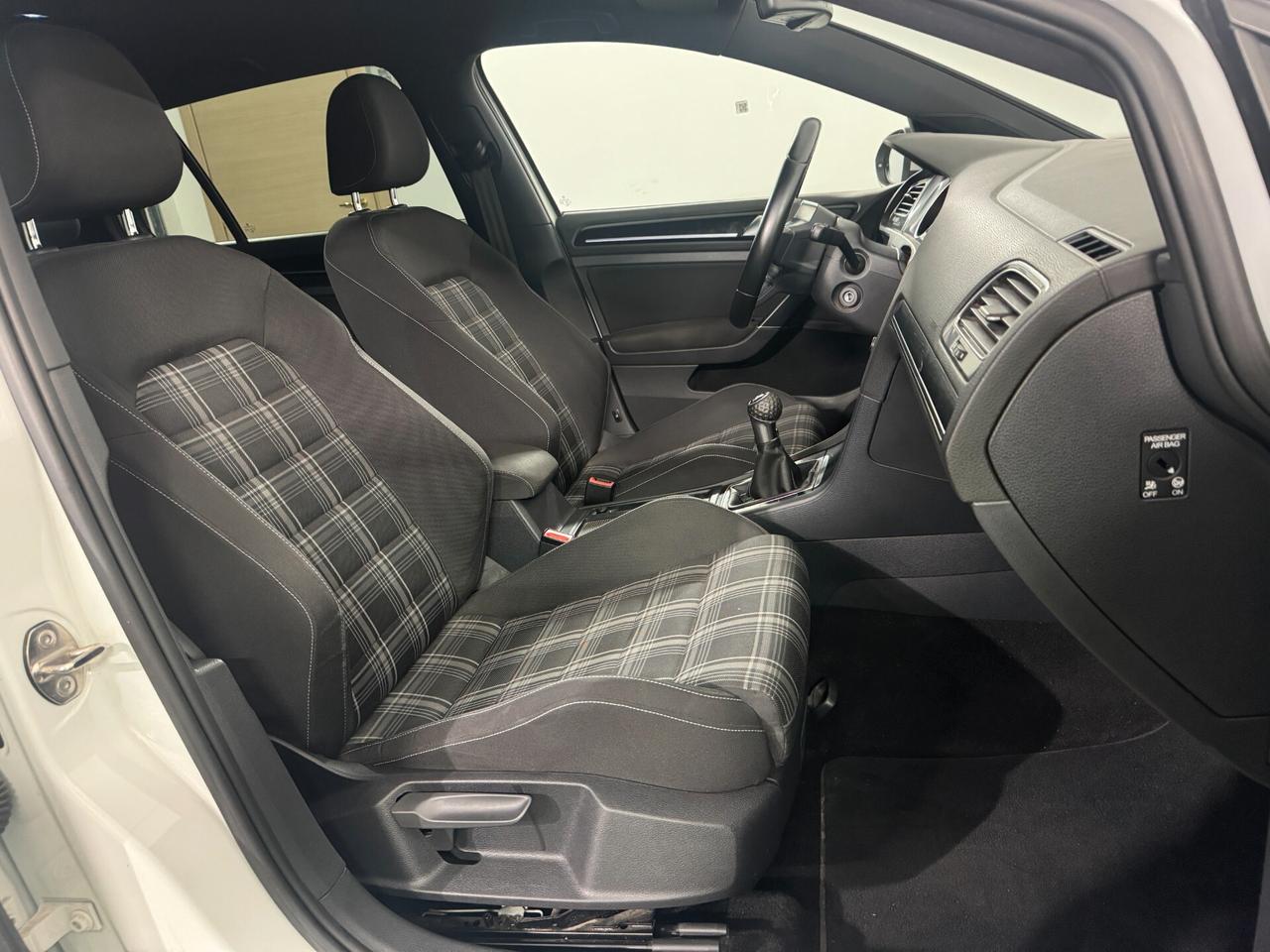 Golf GTD 2.0 TDI 5p. EURO6 1PROPRIETARIO