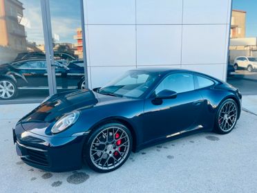 Porsche 992 Coupe 3.0 Carrera 4S auto