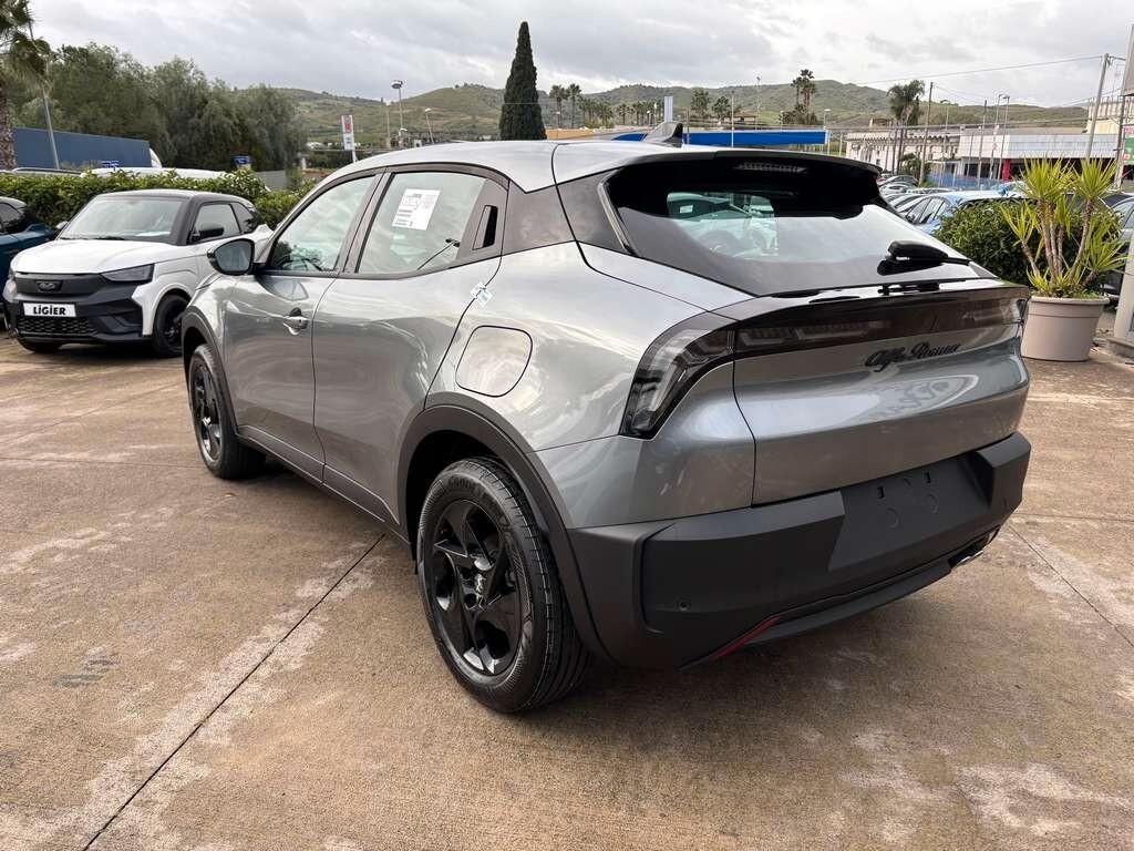 Alfa Romeo Junior 1.2 145 CV Hybrid 2026 KM 0 IVA ESPOSTA Tua a solo 249 Euro al mese