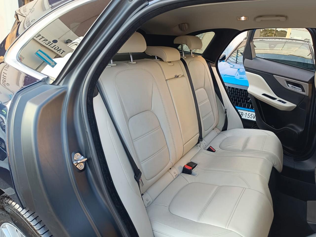 Jaguar F-Pace 2.0 D 180 CV AWD Prestige MOTORE NUOVO KM. 0