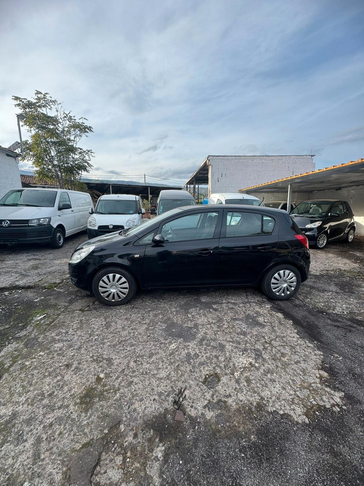 Corsa 1.2 80CV 5 porte GPL-TECH Club
