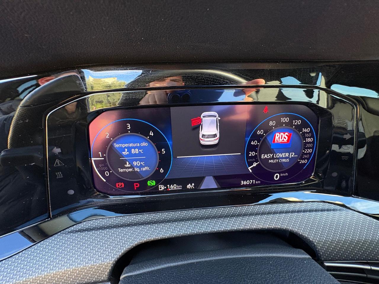 Volkswagen Golf 2.0 TDI R Line #7276