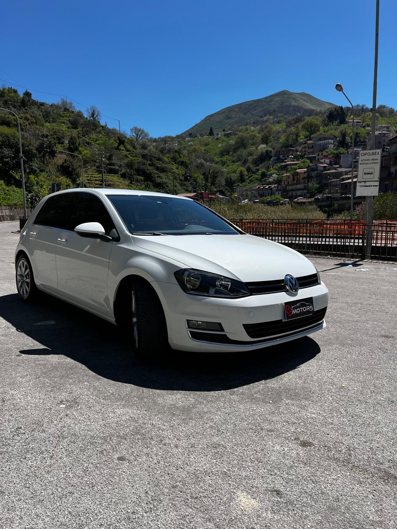 Volkswagen Golf 7 Highline 1.6 TDI 110 CV