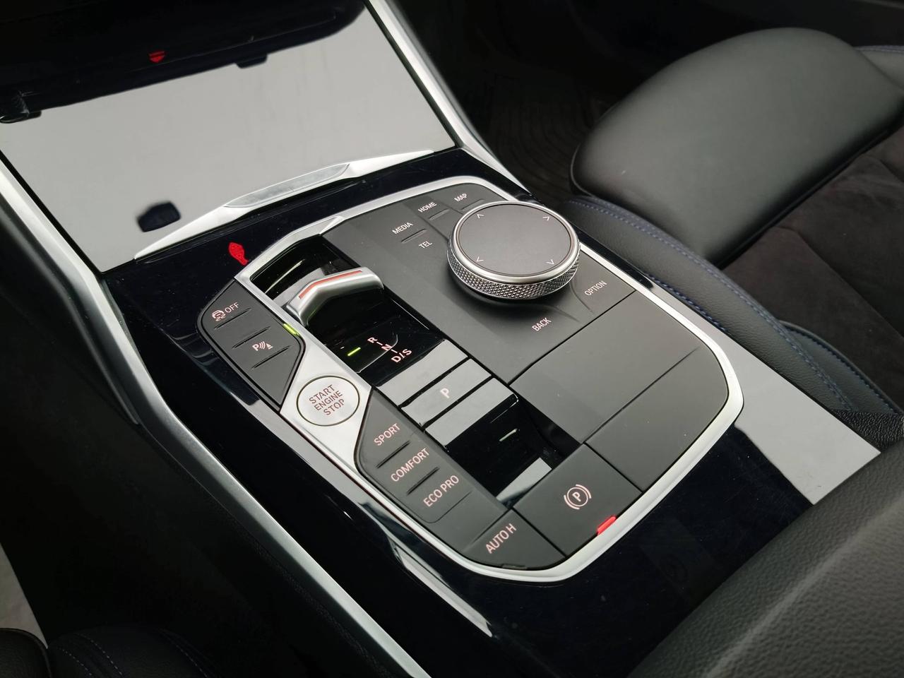 BMW Serie 3 G21 2022 Touring - 320d Touring mhev 48V MSport auto