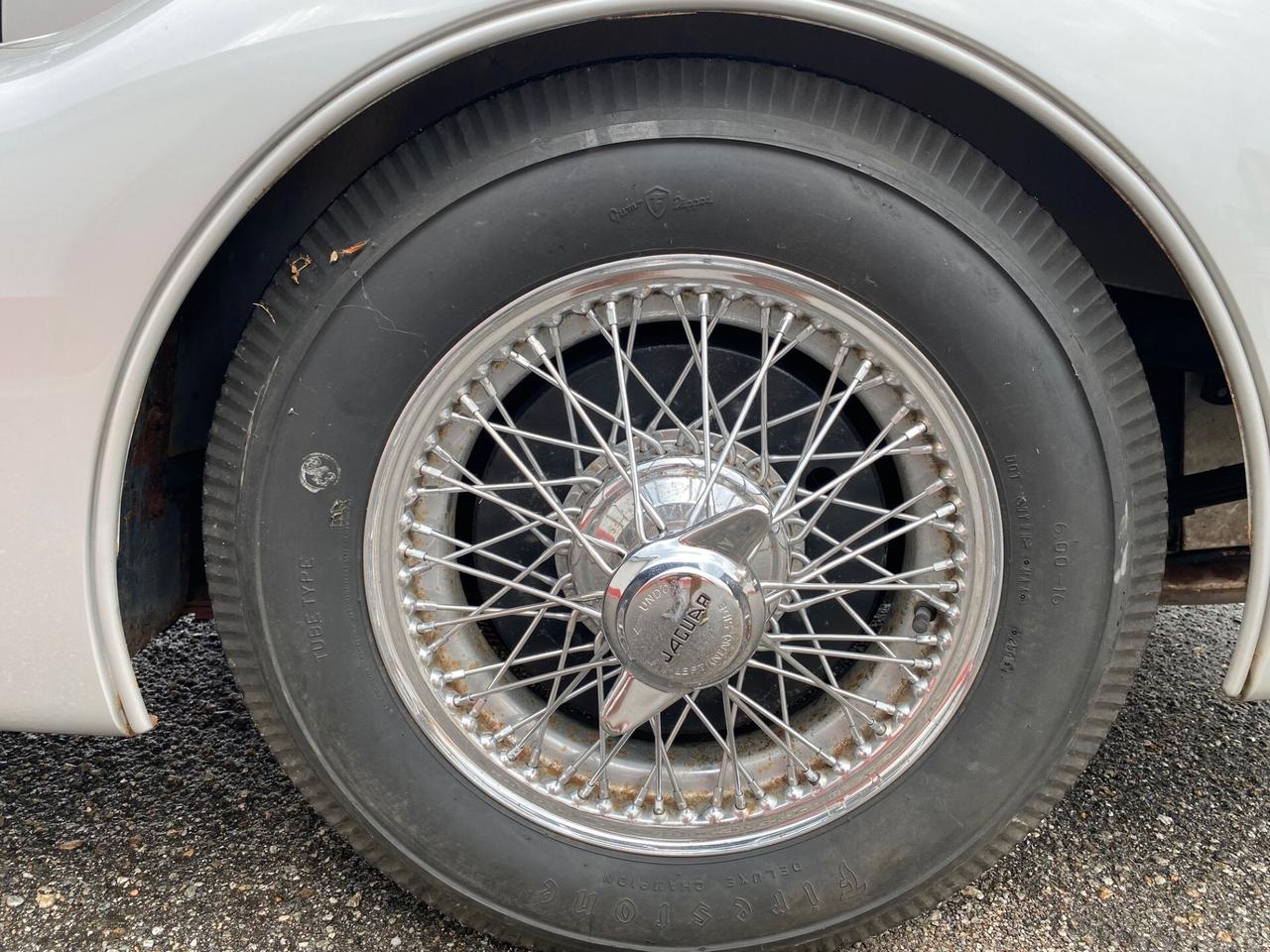 Jaguar XK 120