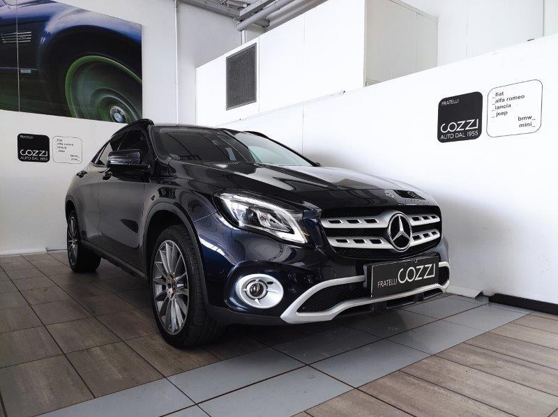 Mercedes-Benz GLA (X156) - GLA 200 d Automatic 4Matic Business Extra