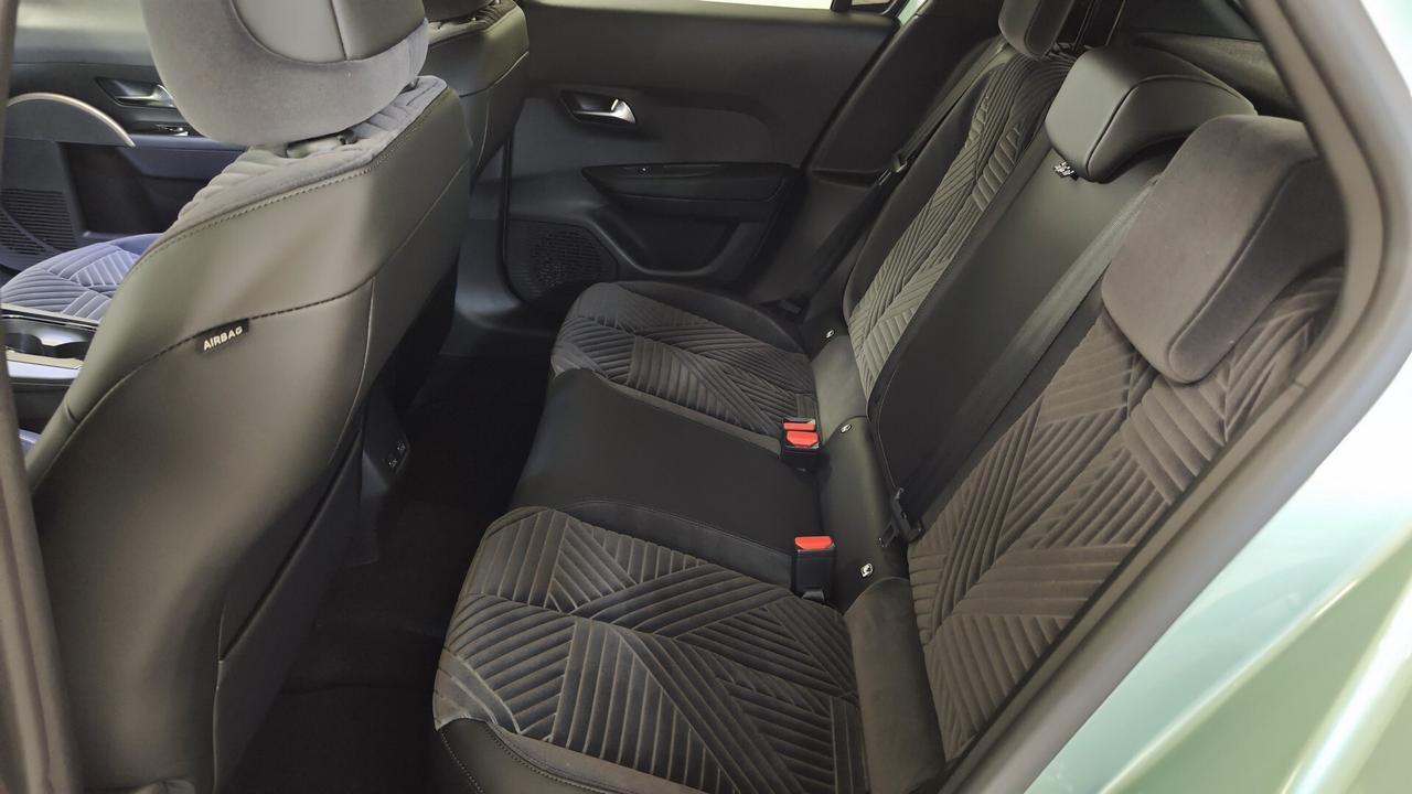 Lancia Ypsilon Hybrid e-DCT LX