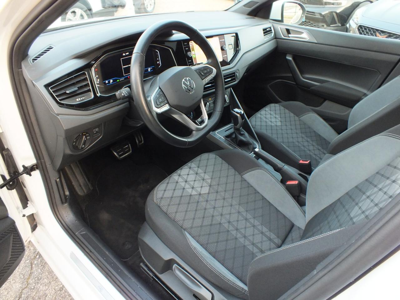 VW TAIGO TSI 110 CV DSG R-LINE -TETTO ADAPTIVE CRUIS C.