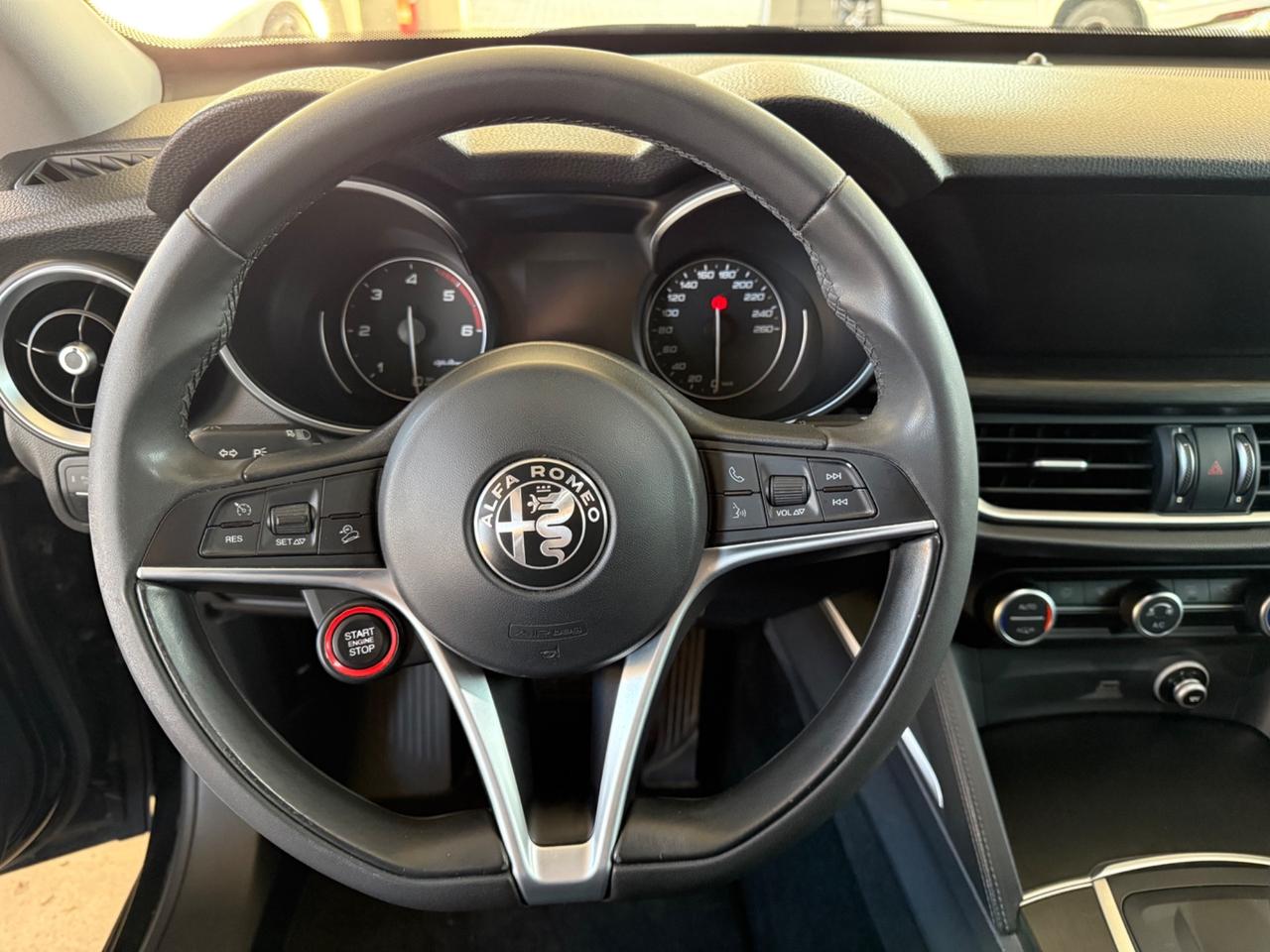 Alfa Romeo Stelvio 2.2 Turbodiesel 150 CV AT8 RWD Super