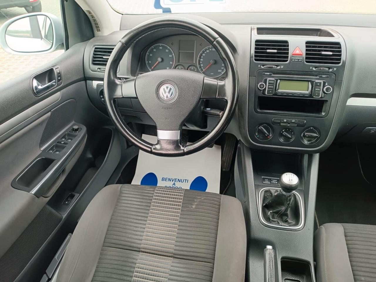 Volkswagen Golf 5 1.6 GPL 5p.