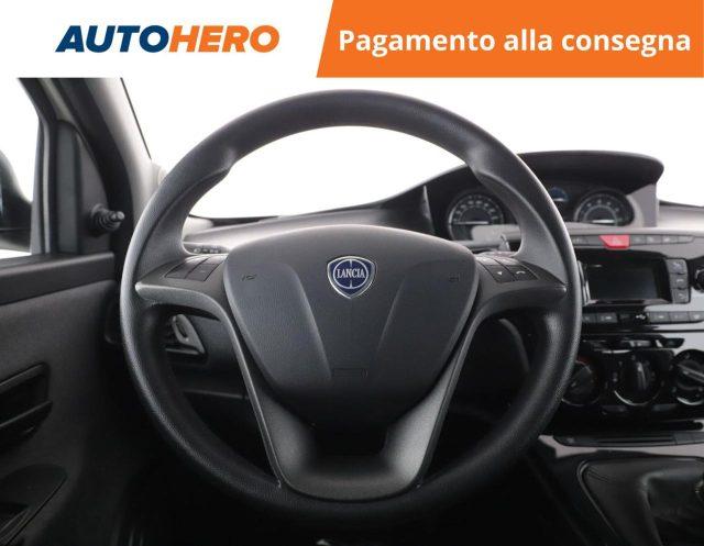 LANCIA Ypsilon 1.0 FireFly 5 porte S&S Hybrid Silver