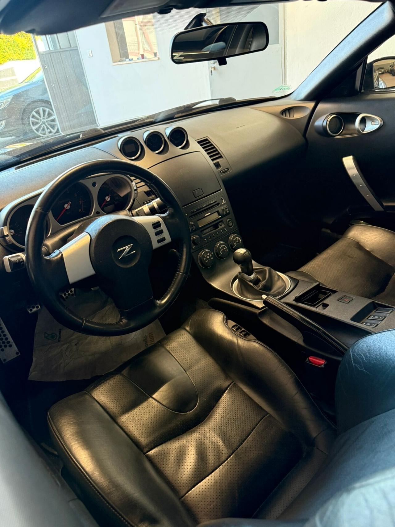 Nissan Z 350Z Roadster 3.5 V6 Lev 2