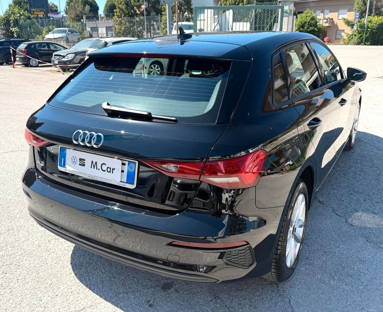 Audi A3 SPB 30 g-tron S tronic Business Advanced