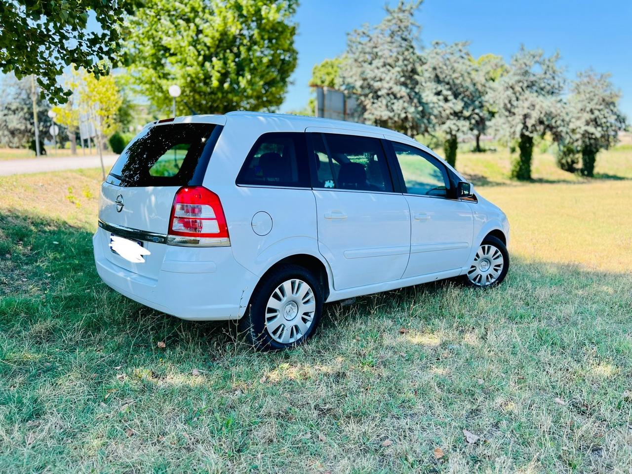 Opel Zafira 1.6 metano 7 posti