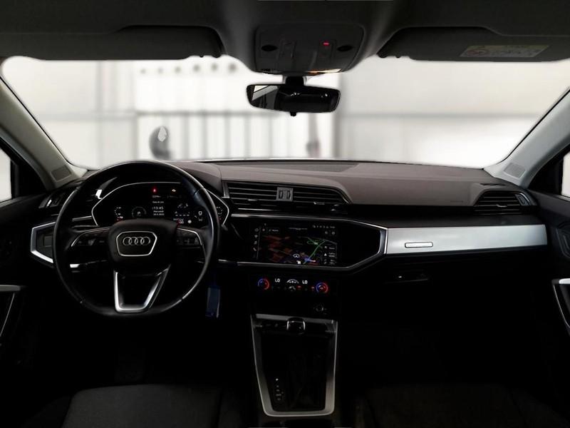 AUDI Q3 45 TFSI e S tronic Business