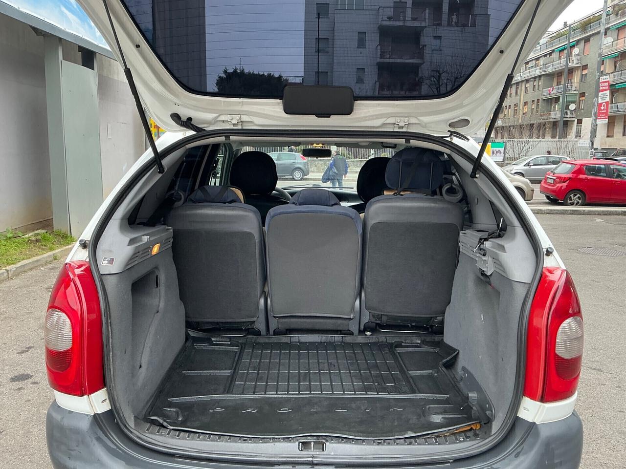 CITROEN XSARA 1.6 BENZINA MOTORE EURO 3 ANNO 2003