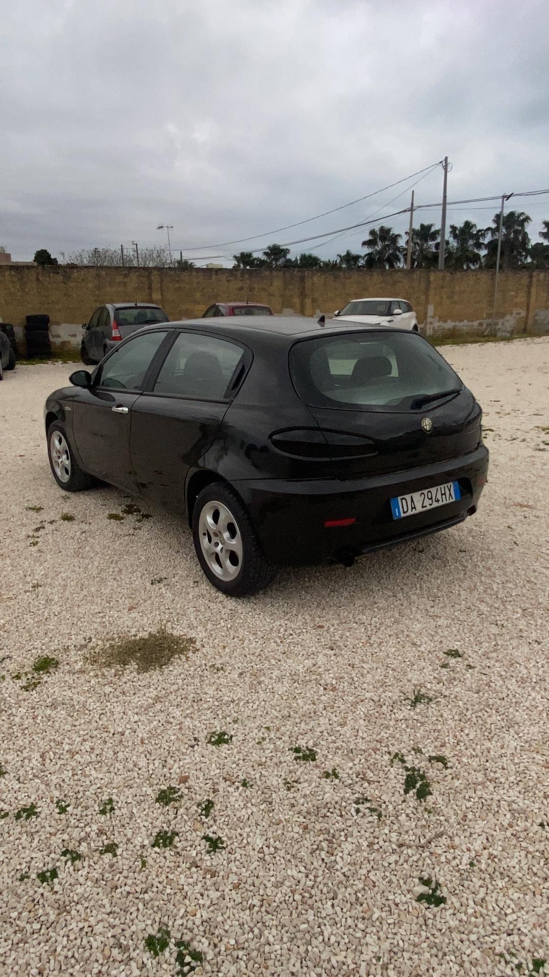 Alfa Romeo 147 1.9 JTD M-JET 16V 5 porte Exclusive