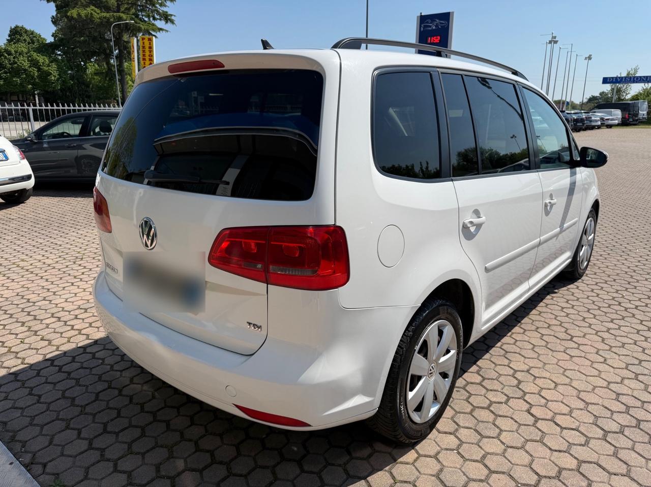 Volkswagen Touran 1.6 TDI DSG Comfortline OK NEOPATENTATI