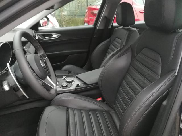 ALFA ROMEO Giulia 2.2 Turbodiesel 210 CV AT8 AWD Q4 Veloce