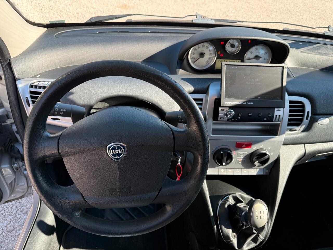 Lancia Ypsilon 1.4 77 CV Diva GPL