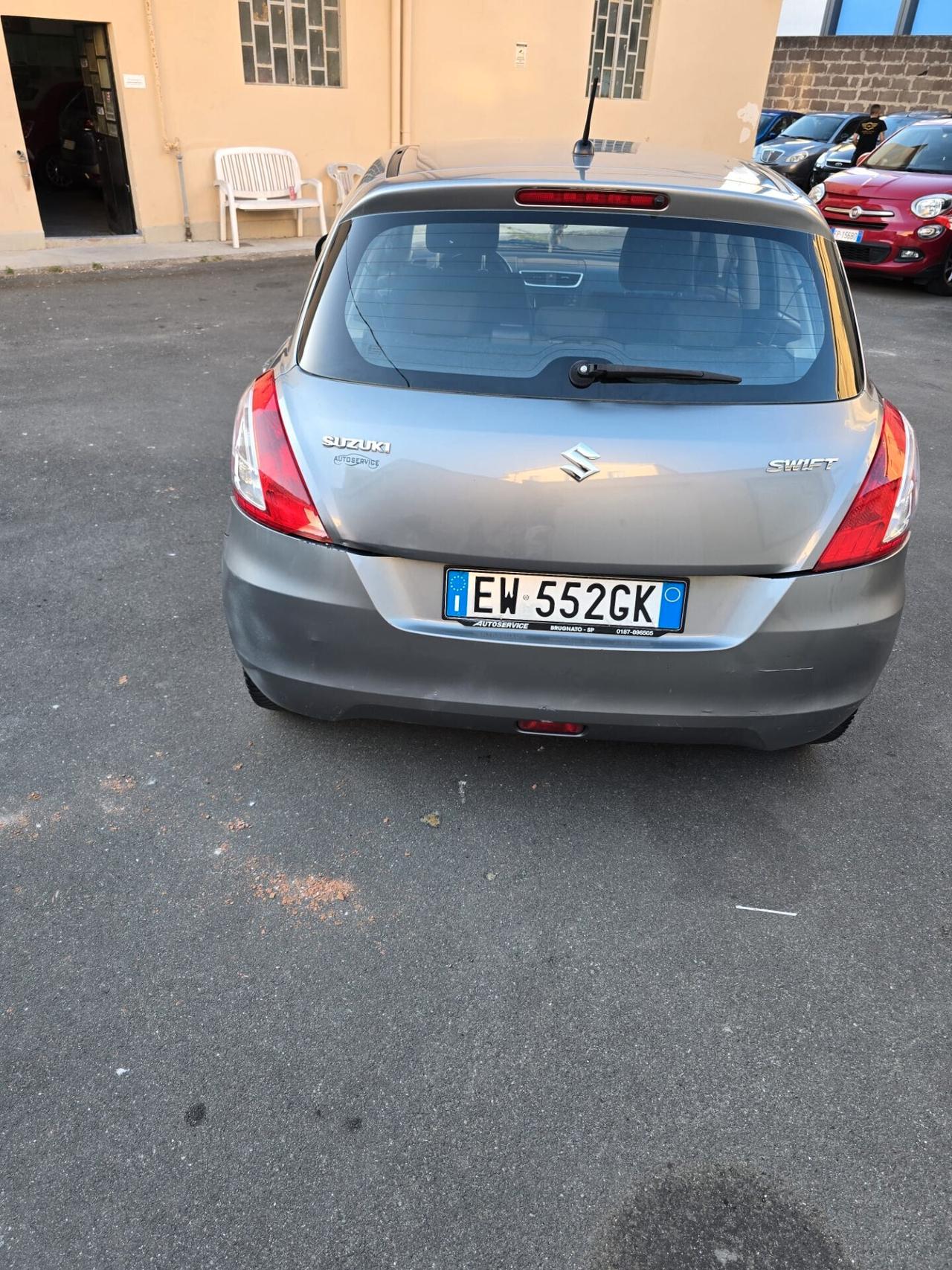 Suzuki Swift 1.3 DDiS 5 porte B-Cool Bi-Color