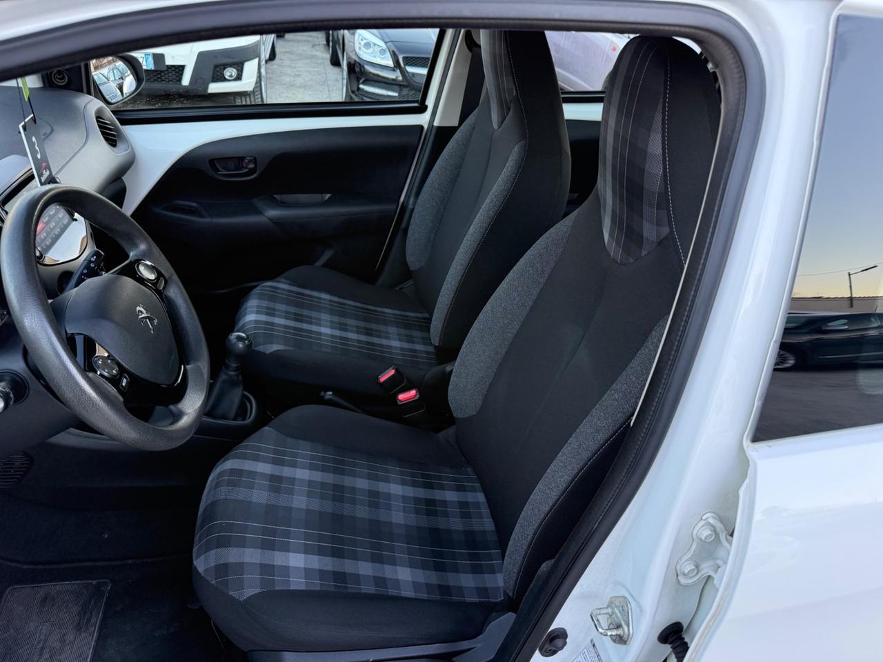 Peugeot 108 VTi 72 5 porte