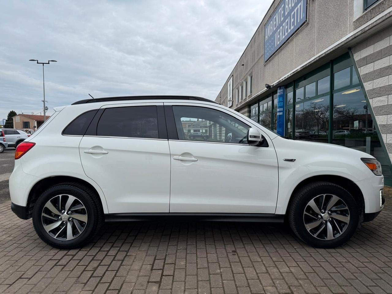 Mitsubishi ASX 1.8 DI-D 150 CV 4WD Intense Panoramic